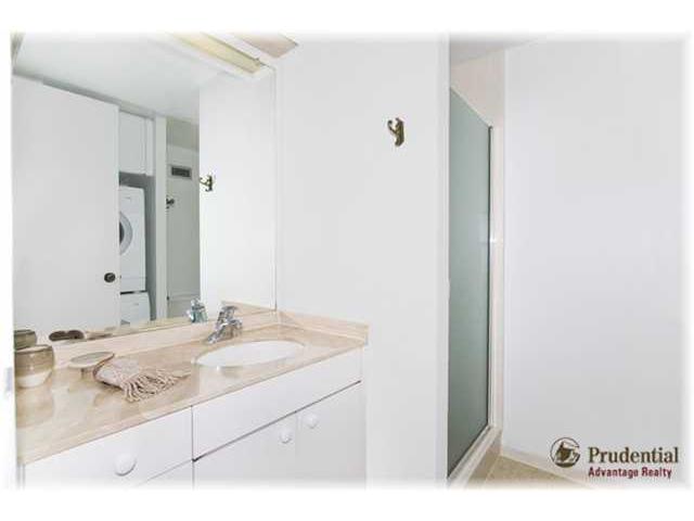 700 Richards Street  Unit 2206