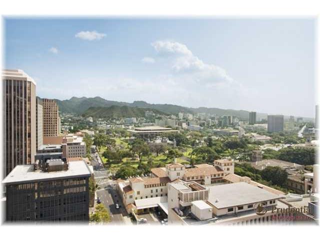 700 Richards Street  Unit 2206