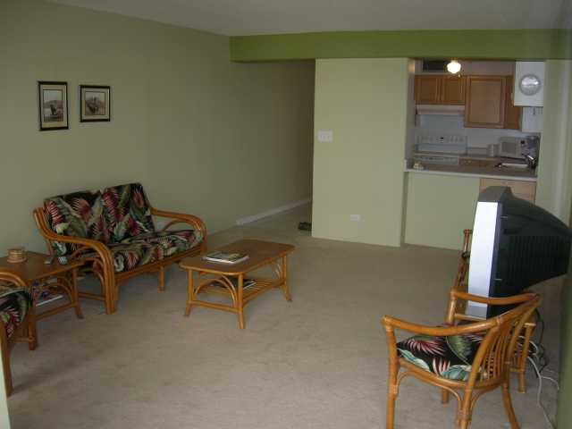 2575 Kuhio Avenue  Unit 1702