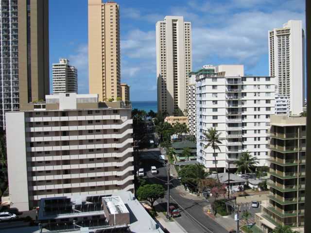 303 Liliuokalani Avenue  Unit 1104