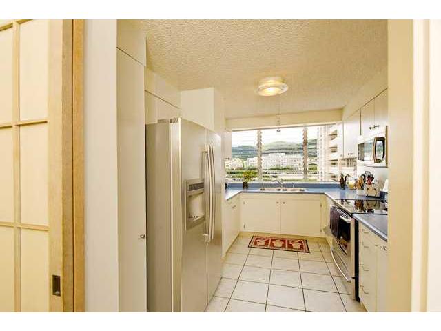 1212 Punahou Street  Unit 1008