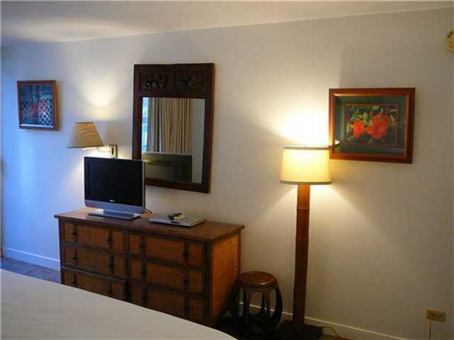 2947 Kalakaua Avenue  Unit 302