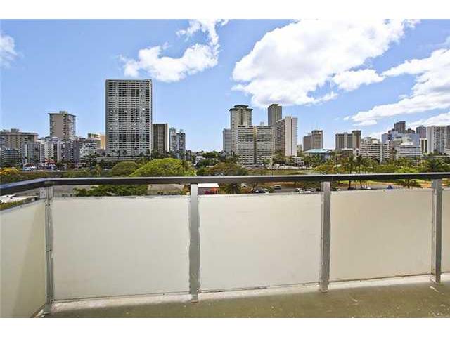 509 University Avenue  Unit 703