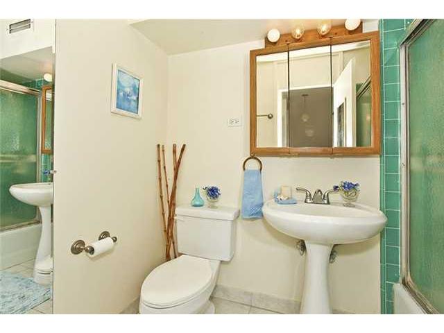 509 University Avenue  Unit 703