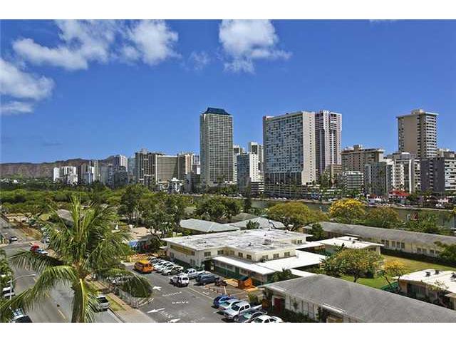 509 University Avenue  Unit 703