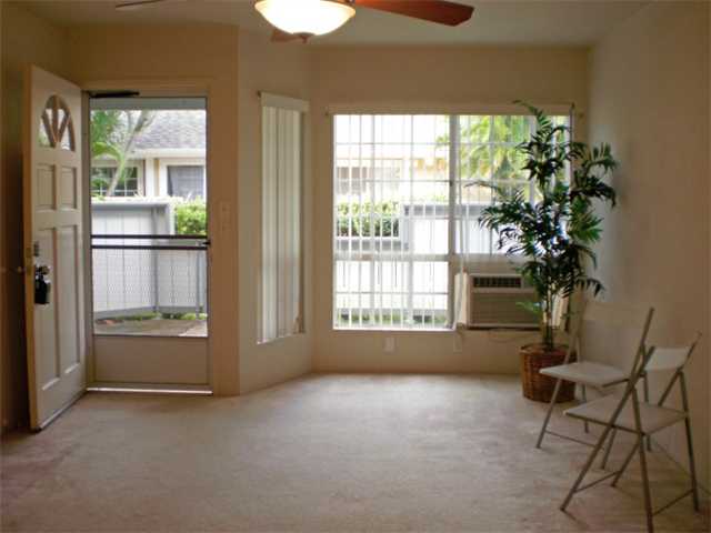492 Mananai Place  Unit 13/E