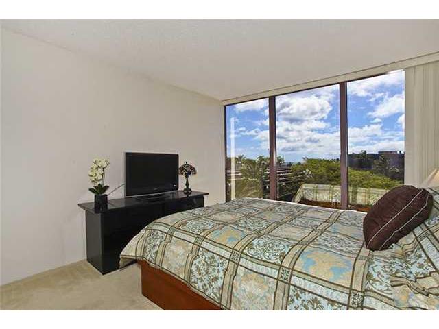 425 South Street  Unit 503/MAUKA