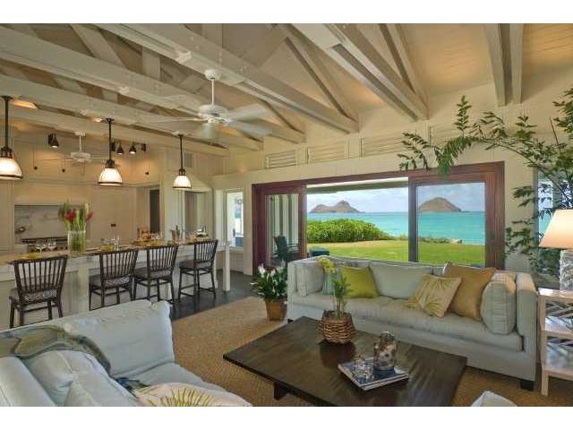 1586 Mokulua Drive  Unit 1