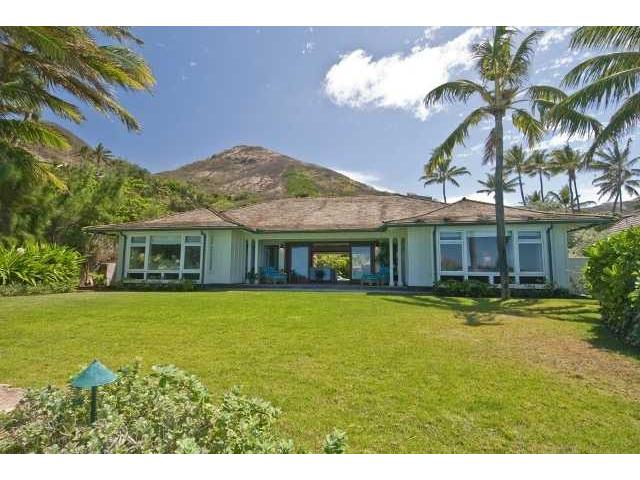 1586 Mokulua Drive  Unit 1