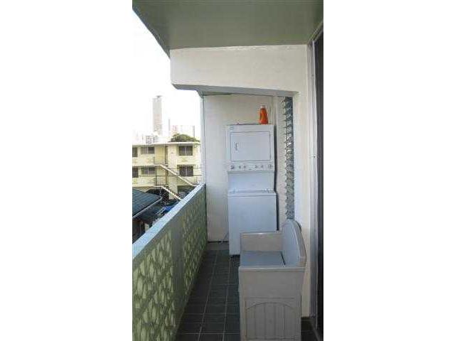 2120 Fern Street  Unit 204