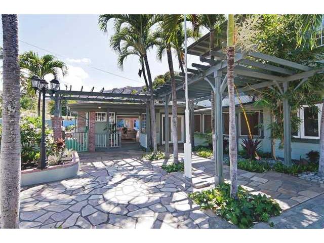 122 Lanipo Drive
