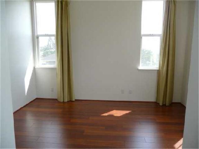 921087 B Palahia Street Unit 27 921087 B Palahia Street Unit 27