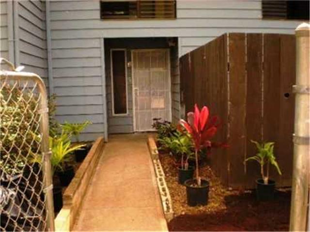 87153 Helelua Street  Unit 3