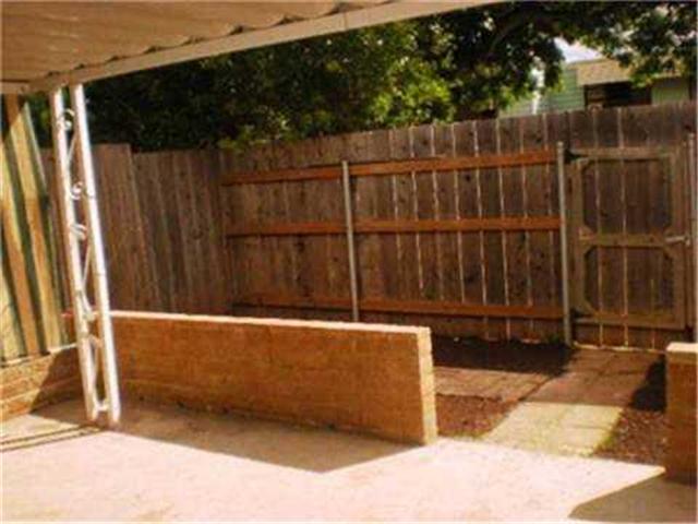 87153 Helelua Street  Unit 3