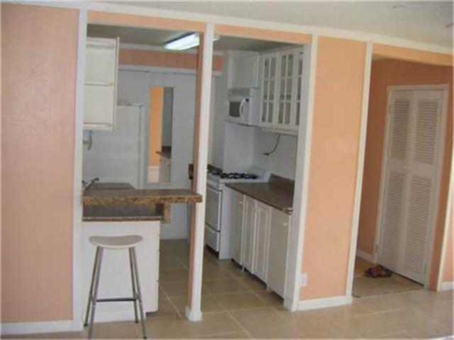87-122 Helelua Street  Unit C/201