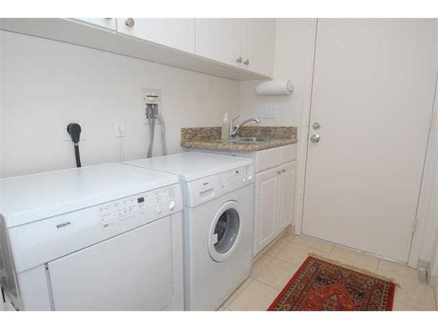 951022 Hololea Street 951022 Hololea Street