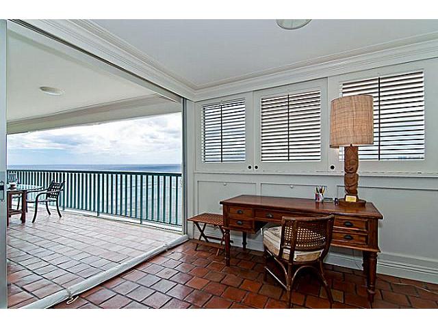 2877 Kalakaua Avenue  Unit 1107