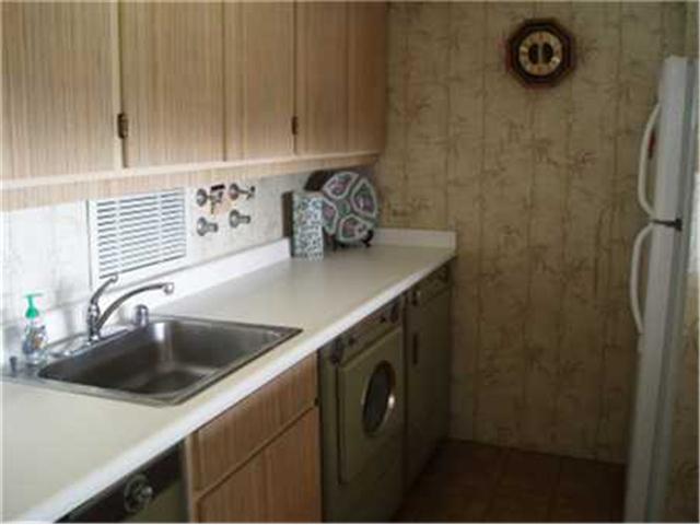 2333 Kapiolani Boulevard  Unit 2411