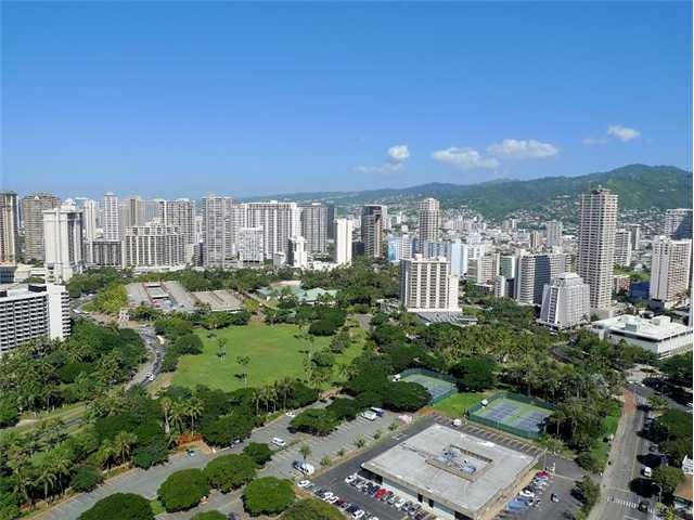 220 Beach Walk  Unit 3401