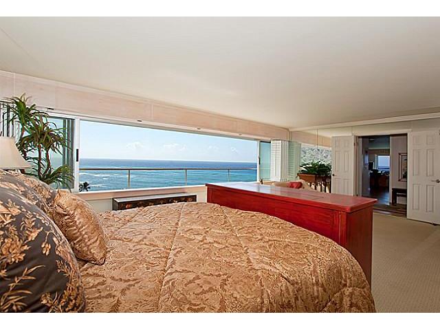 2895 Kalakaua Avenue  Unit 1403/1404/1405