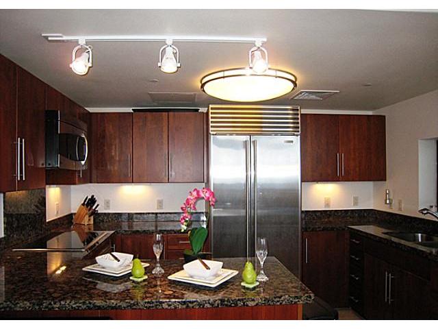 600 Queen Street  Unit 3809