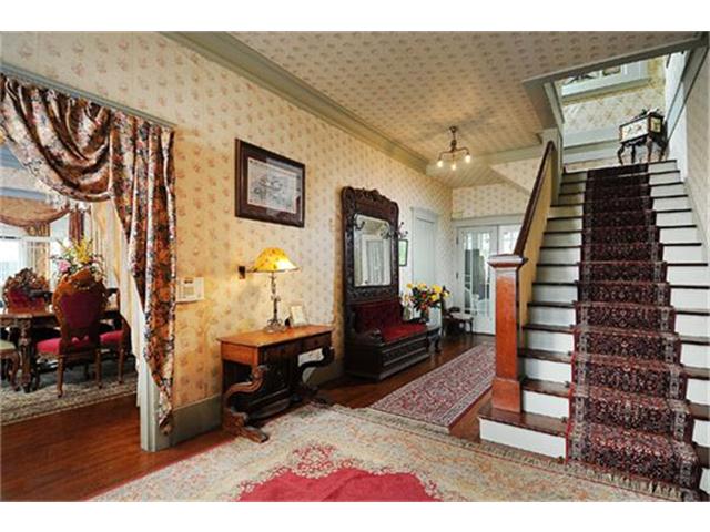 2001 Vancouver Drive