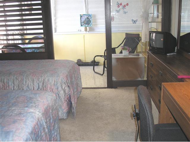 425 Ena Road  Unit B/608