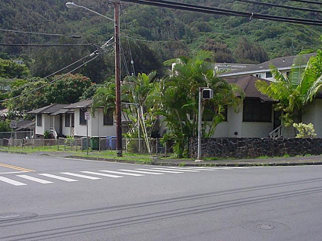 2704 Kalihi Street