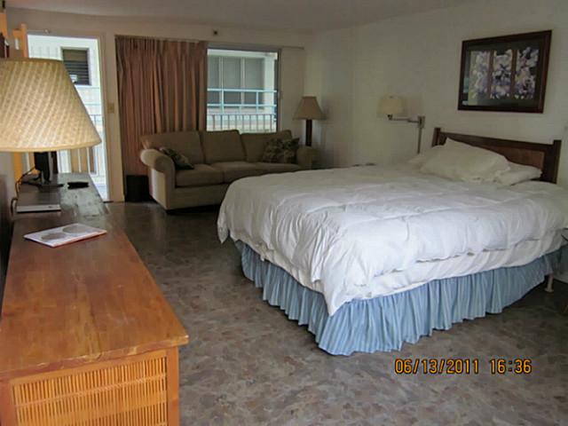 2947 Kalakaua Avenue  Unit 302