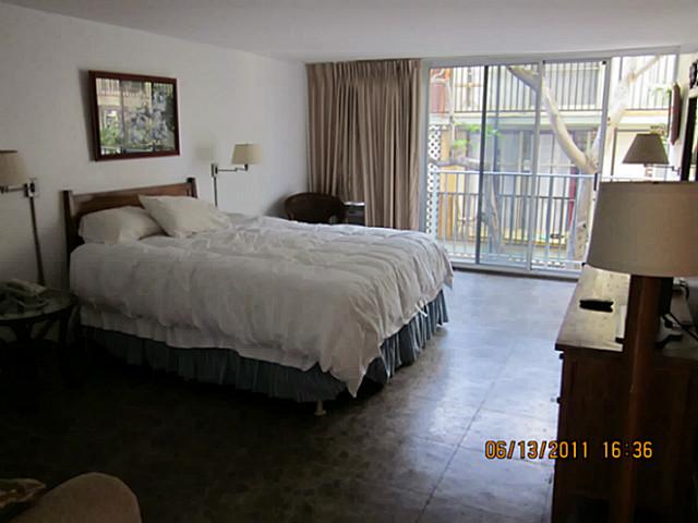 2947 Kalakaua Avenue  Unit 302
