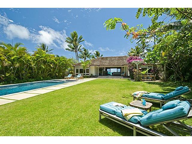 1586 Mokulua Drive  Unit 1