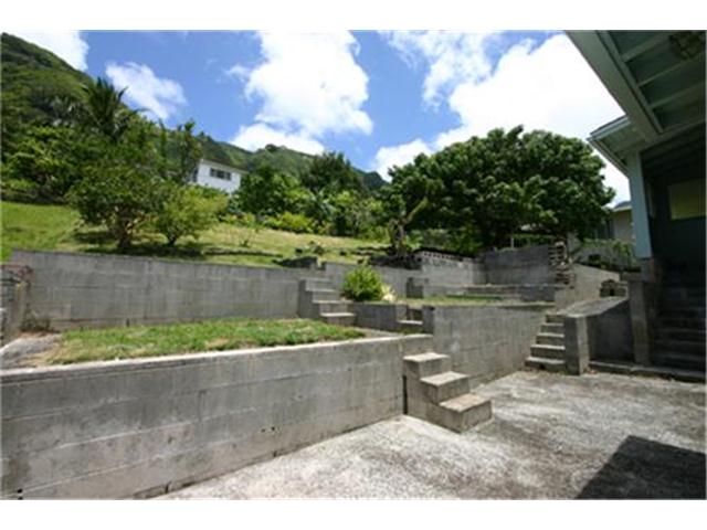 3582 Kumukoa Street