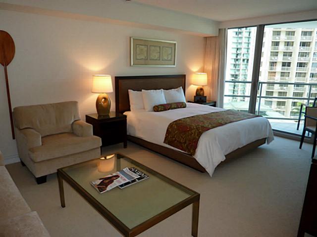 223 Saratoga Road  Unit 1008