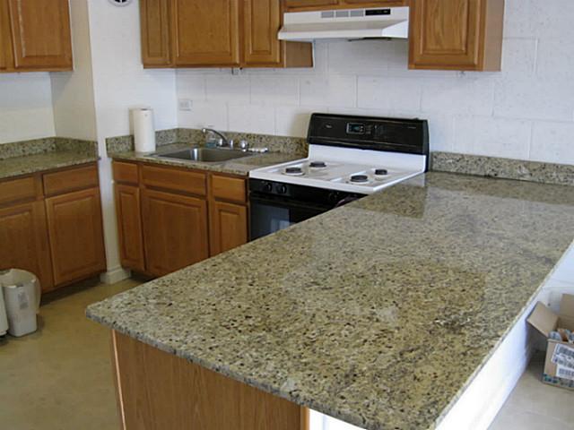 2501 Coyne Street Unit 101 2501 Coyne Street Unit 101