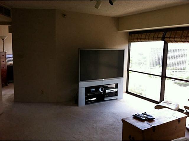 1088 Bishop Street  Unit 2202