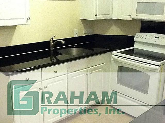 2440 Date Street  Unit 303