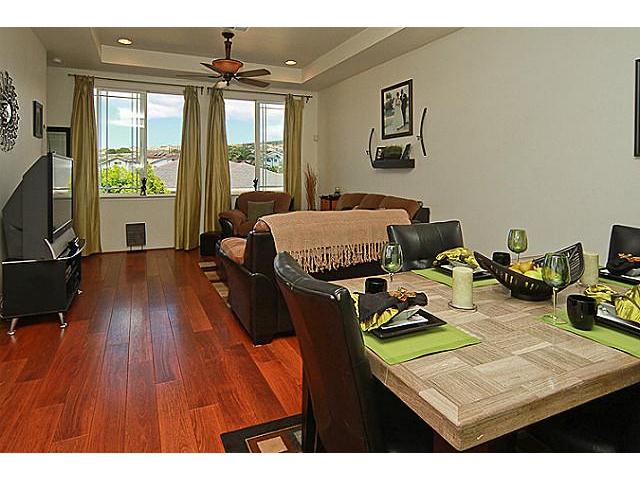 921087 Palahia Street  Unit B