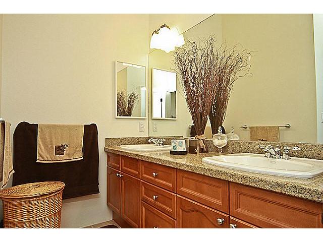 921087 Palahia Street  Unit B