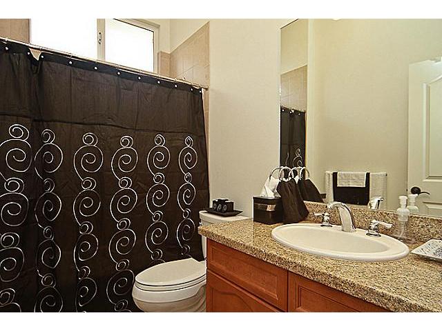 921087 Palahia Street  Unit B