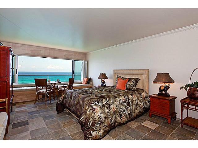 2895 Kalakaua Avenue  Unit 1403/1404/1405