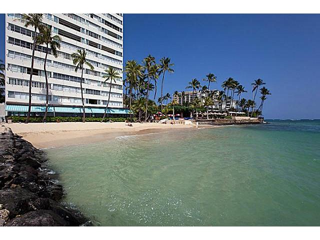 2895 Kalakaua Avenue  Unit 1403/1404/1405