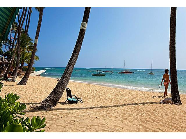 2895 Kalakaua Avenue  Unit 1403/1404/1405