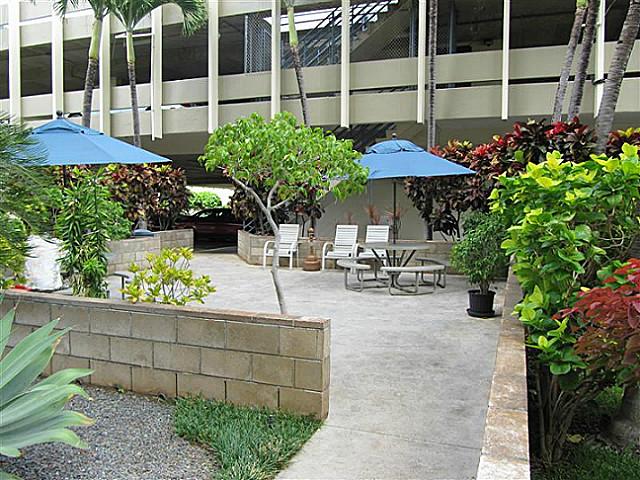 2525 Date Street  Unit 2704
