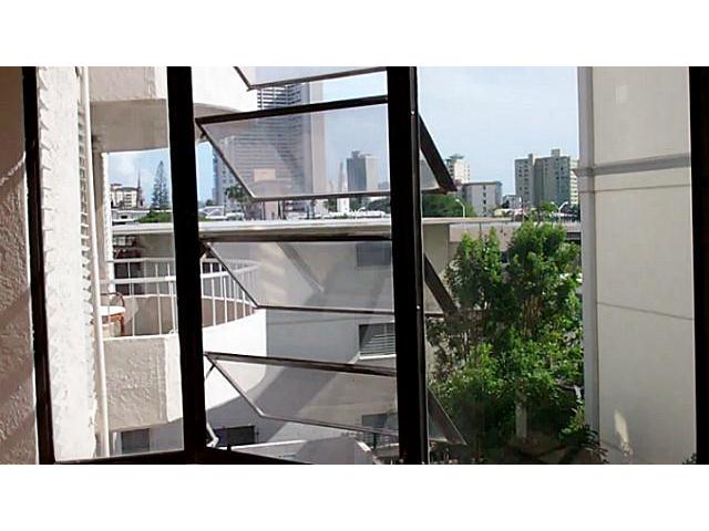 1447 Kewalo Street  Unit 307