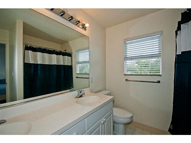 911091 Kaileolea Drive  Unit 2F2