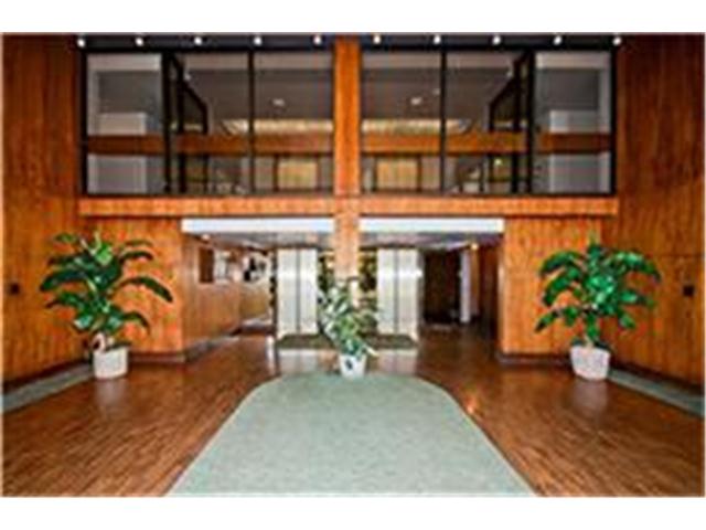 2724 Kahoaloha Lane  Unit 1805