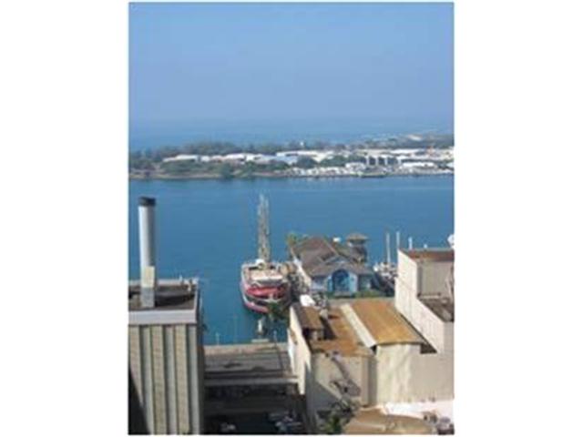 225 Queen Street  Unit 23E