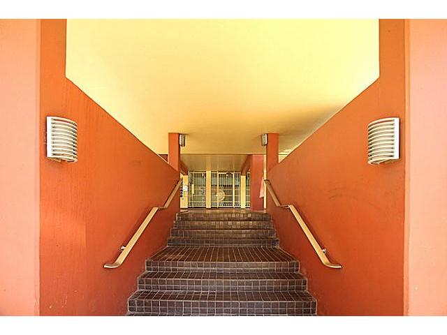 303 Liliuokalani Avenue  Unit 1104