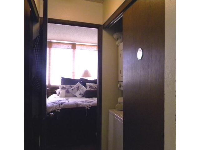 2439 Kapiolani Boulevard  Unit 803