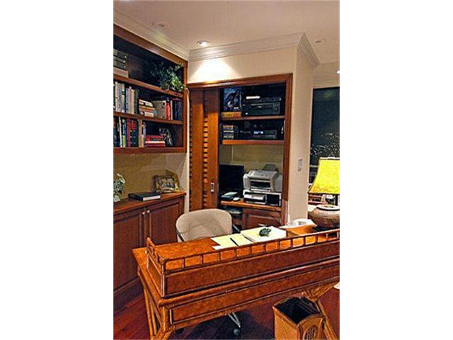 2969 Kalakaua Avenue  Unit 1201